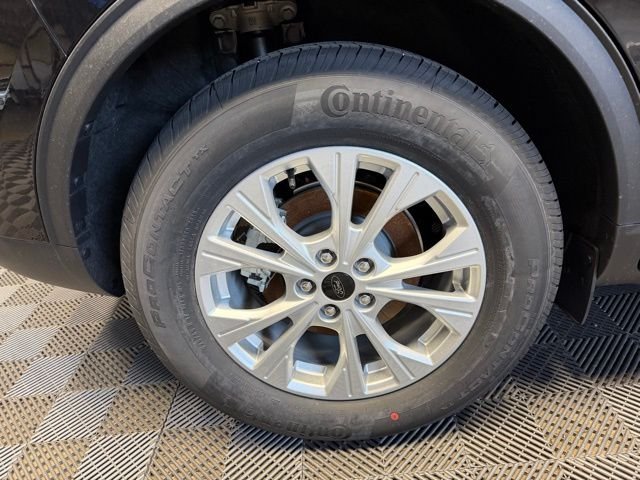 New 2026 Agate Black Metallic Ford Active® image 48