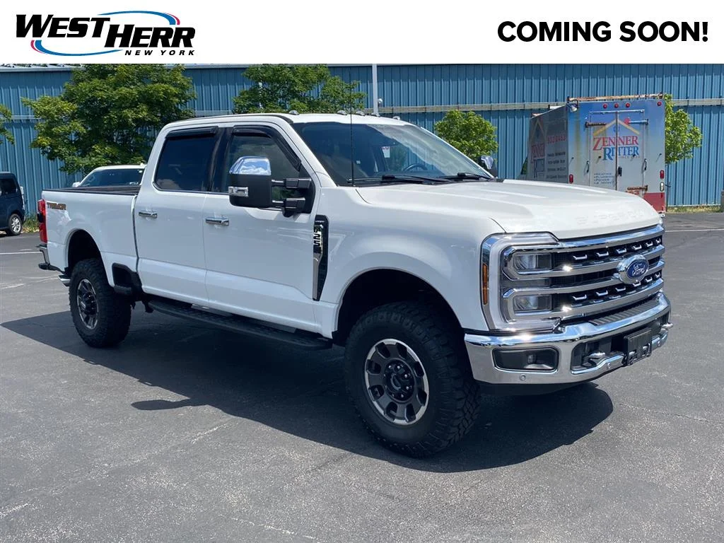 Used 2024 Star White Ford LARIAT image 1