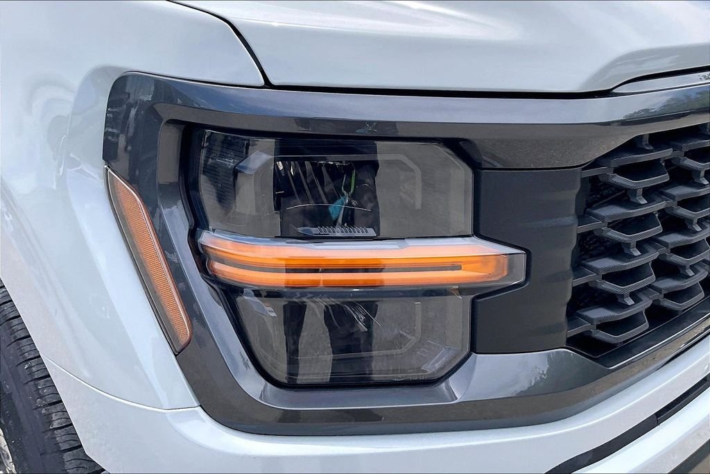 New 2026 Avalanche Ford STX image 16