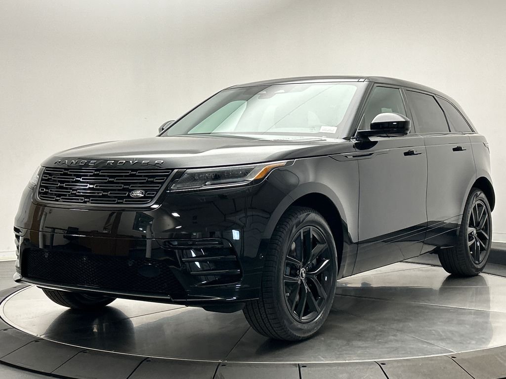 Used 2026 Santorini Black Metallic Land Rover Dynamic SE image 1