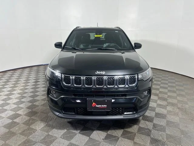 Used 2024 Jeep Compass Latitude with VIN 3C4NJDBN3RT603527 for sale in Shakopee, Minnesota