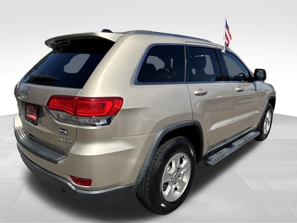 Used 2014 Beige Jeep Laredo image 7