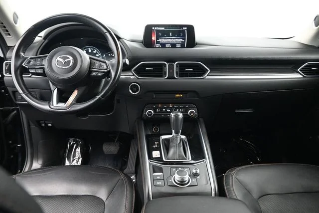 Used 2020 Black Mazda Grand Touring image 14