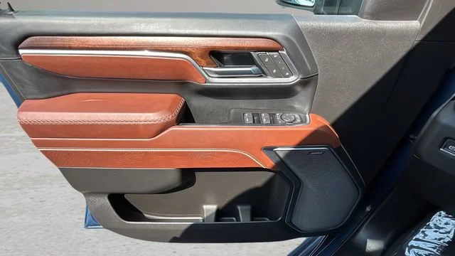 Used 2025 Downpour Metallic GMC Denali Ultimate image 18