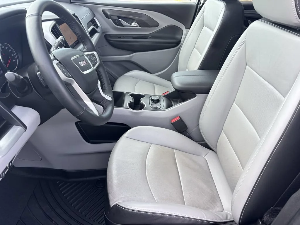 Used 2023 STERLING METALLIC GMC SLT image 15