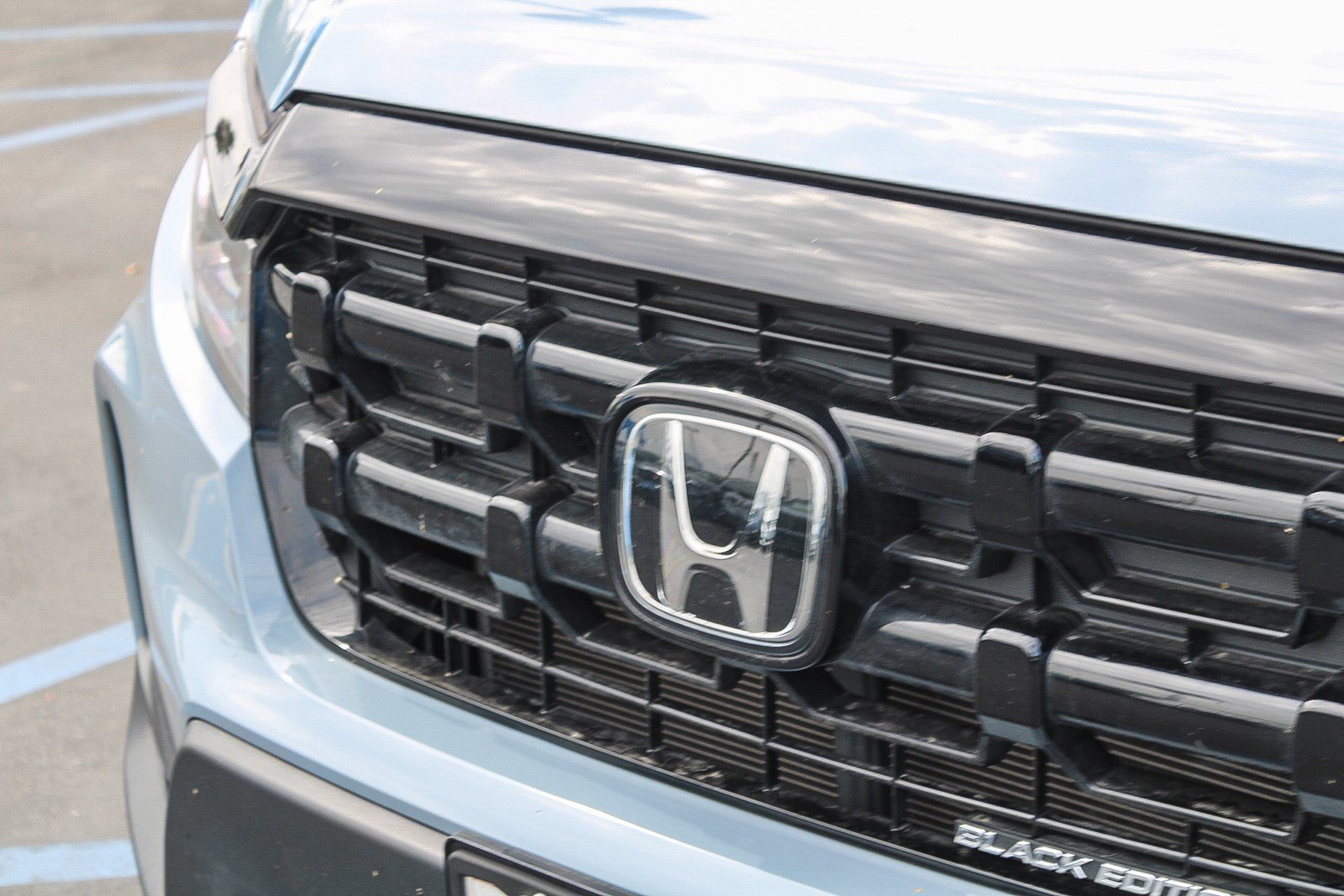 Certified Used 2025 Sonic Gray Pearl Honda AWD BLACK EDITION image 33
