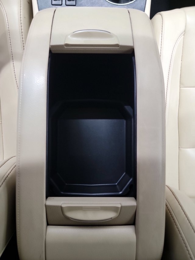 Used 2018 Ooh La La Rouge Mica Toyota SE image 28
