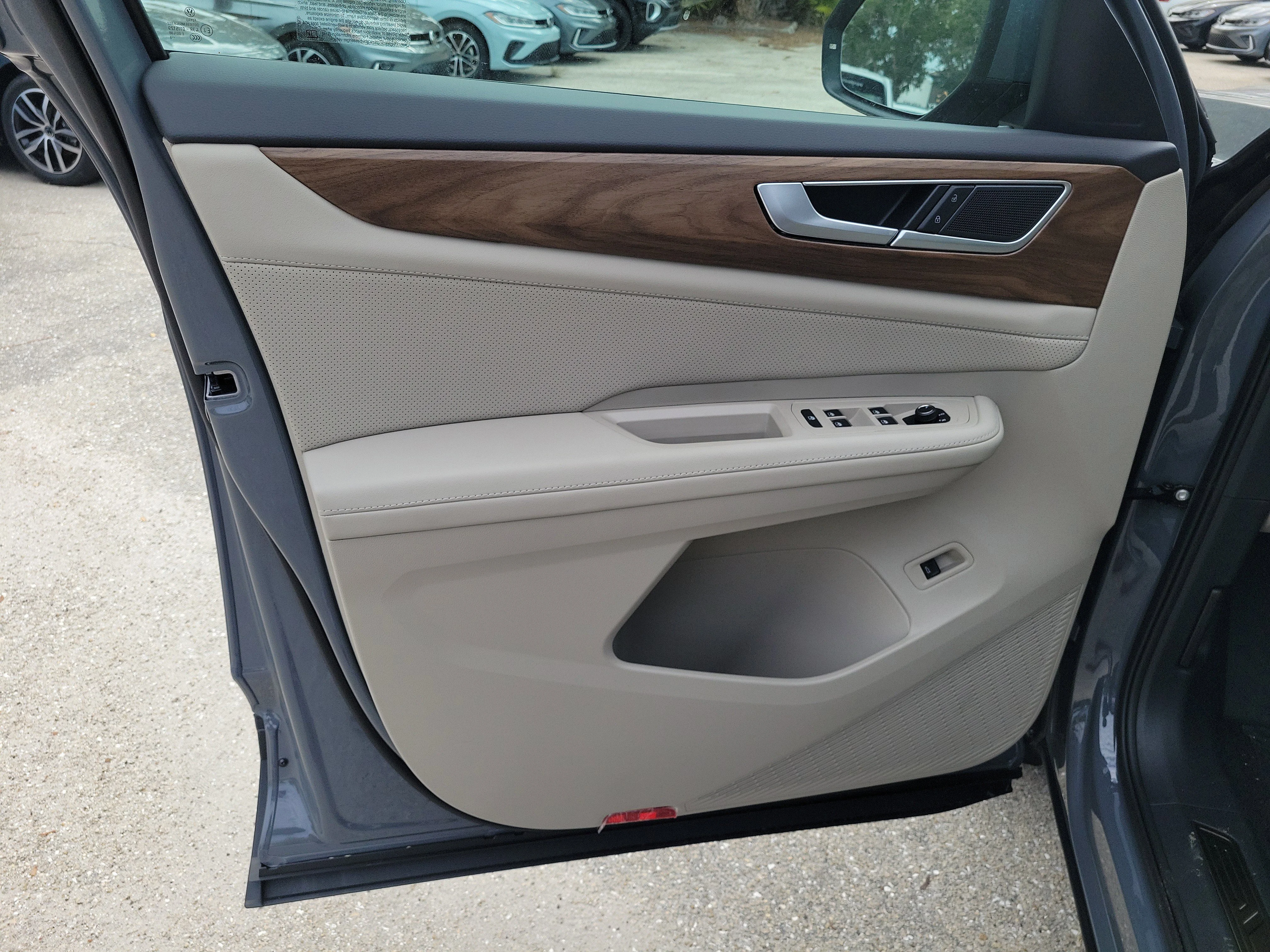 New 2026 Gray Volkswagen SE w/Technology image 15