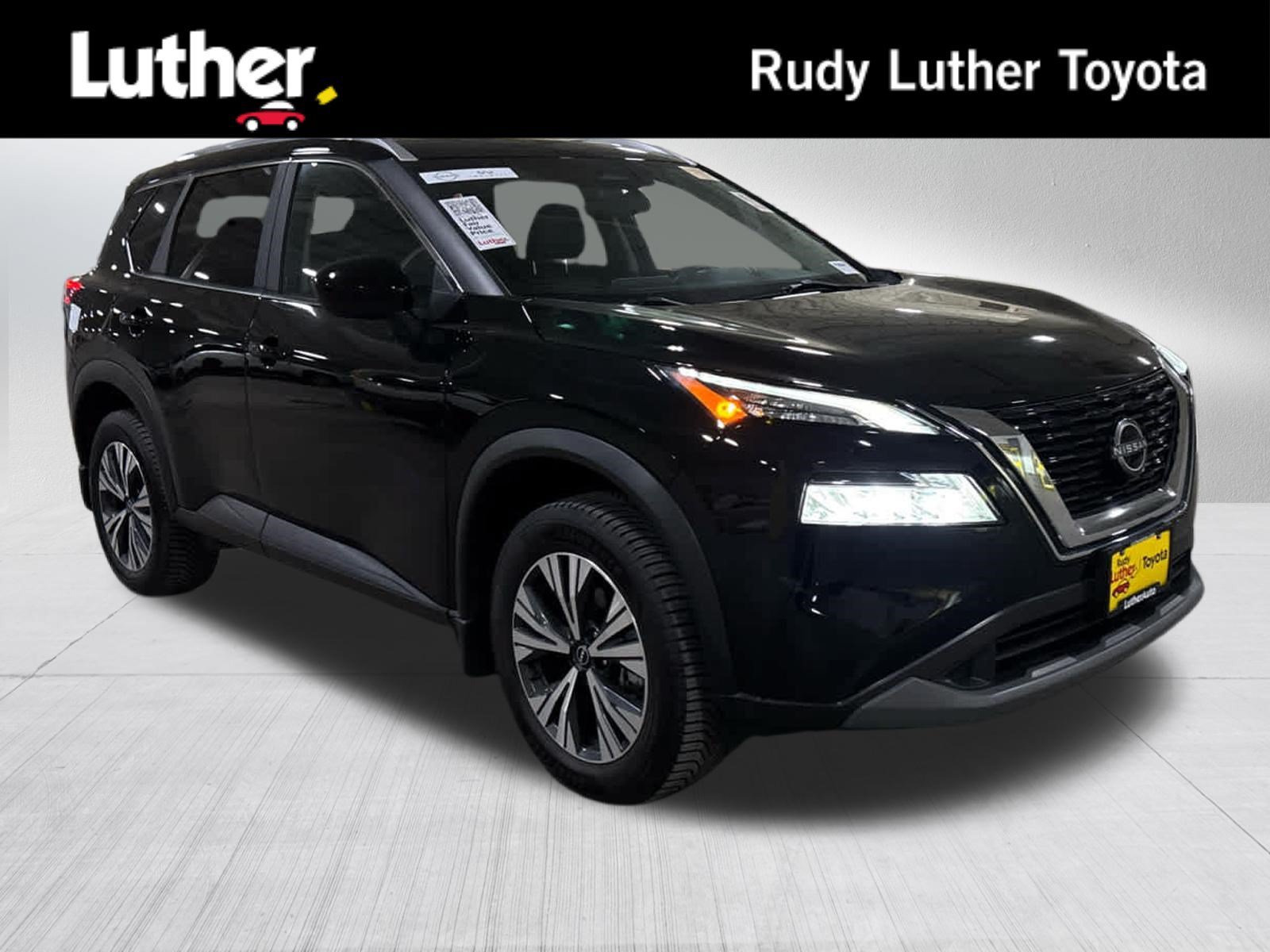 Used 2023 Super Black Nissan SV image 1