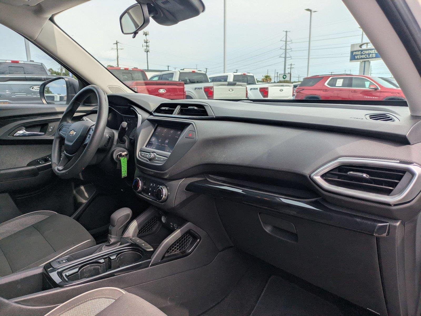Used 2021 Iridescent Pearl Tricoat Chevrolet LS image 35