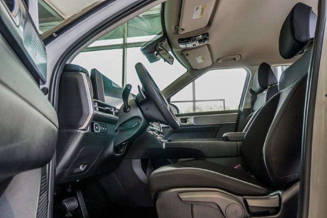 Certified Used 2026 White Hyundai SE image 40