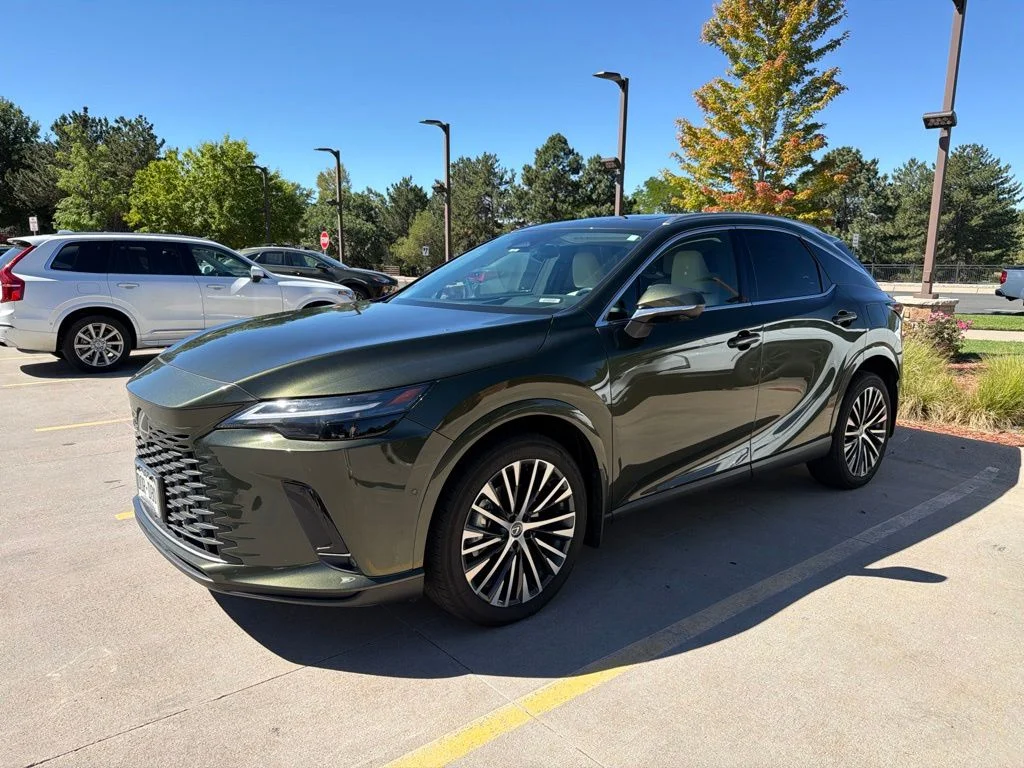 Used 2024 Green Lexus 350h Premium Plus image 1