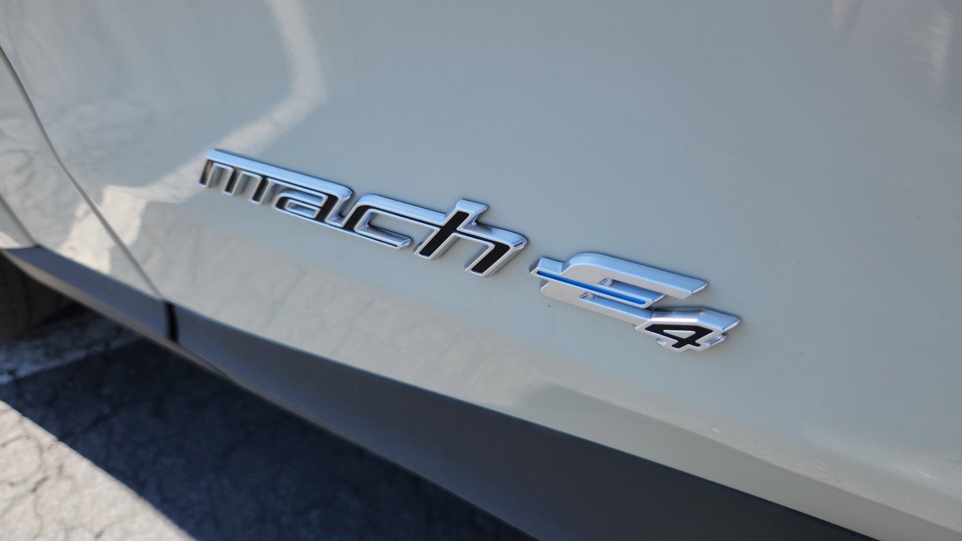 New 2026 Desert Sand Ford Premium image 21
