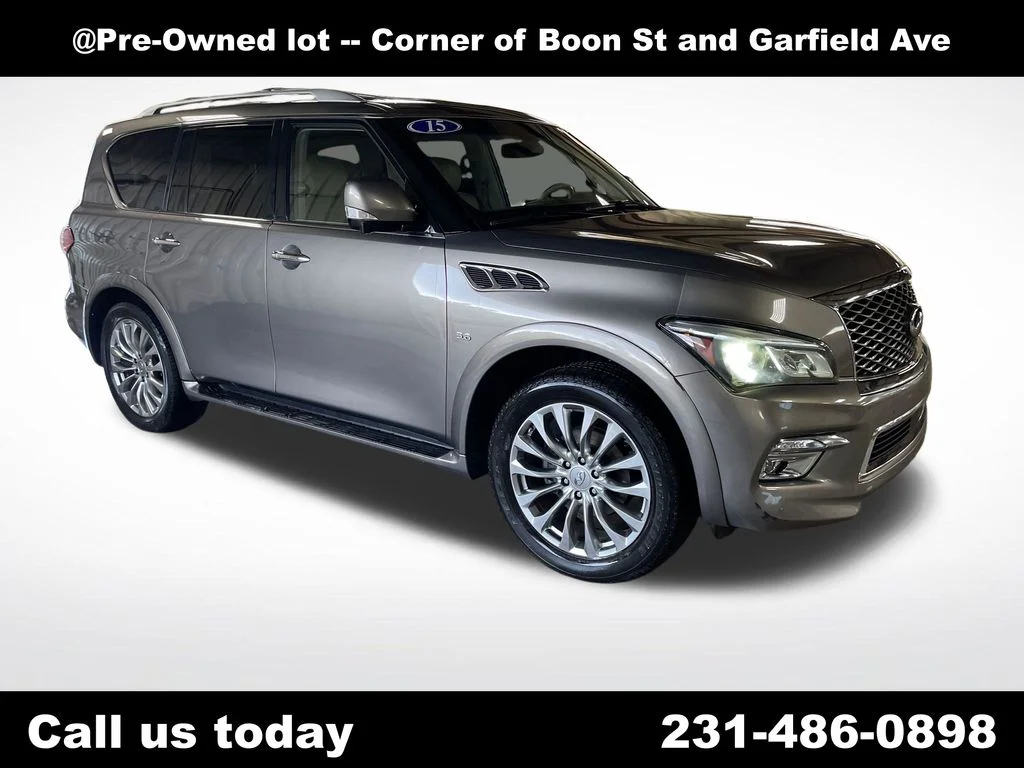Used 2015 Gray INFINITI Base image 7