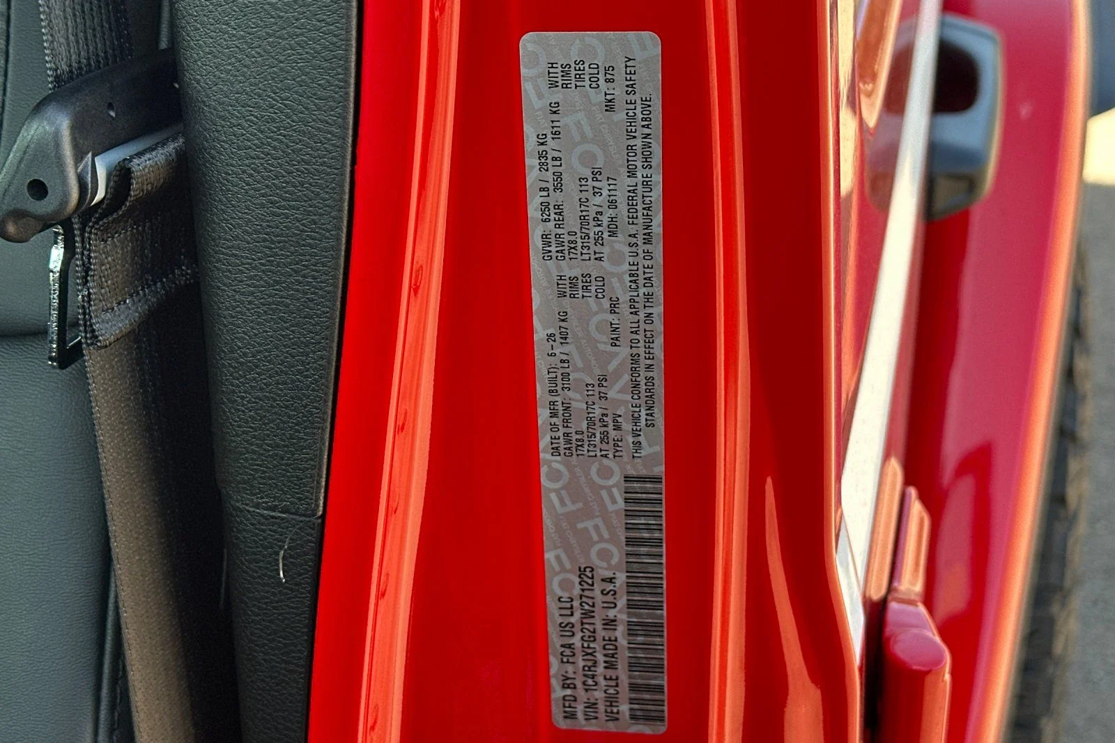 New 2026 Firecracker Red Clear-Coat Exterior Paint Jeep Rubicon X image 24
