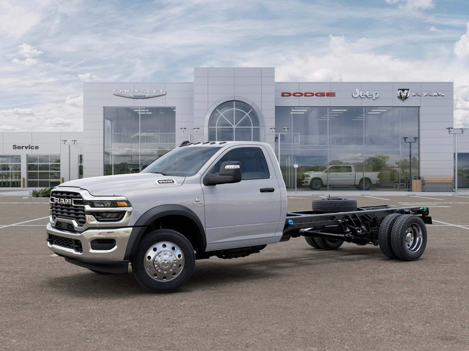 New 2025 Bright White Clearcoat RAM Tradesman image 26