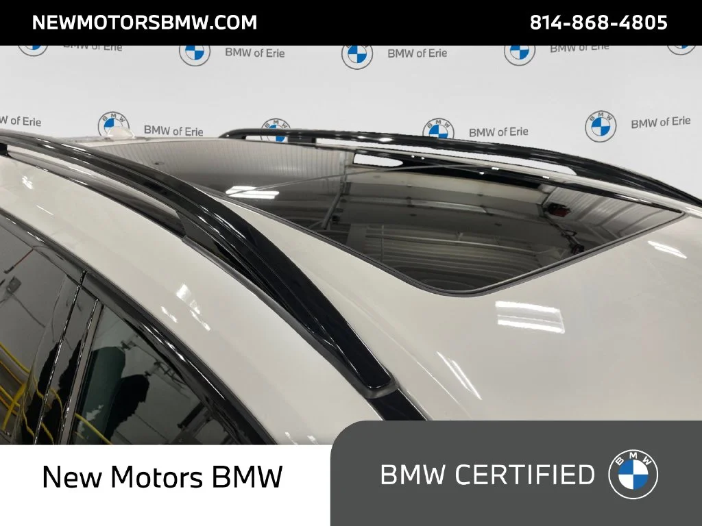 Used 2024 White Metallic BMW M60i image 16