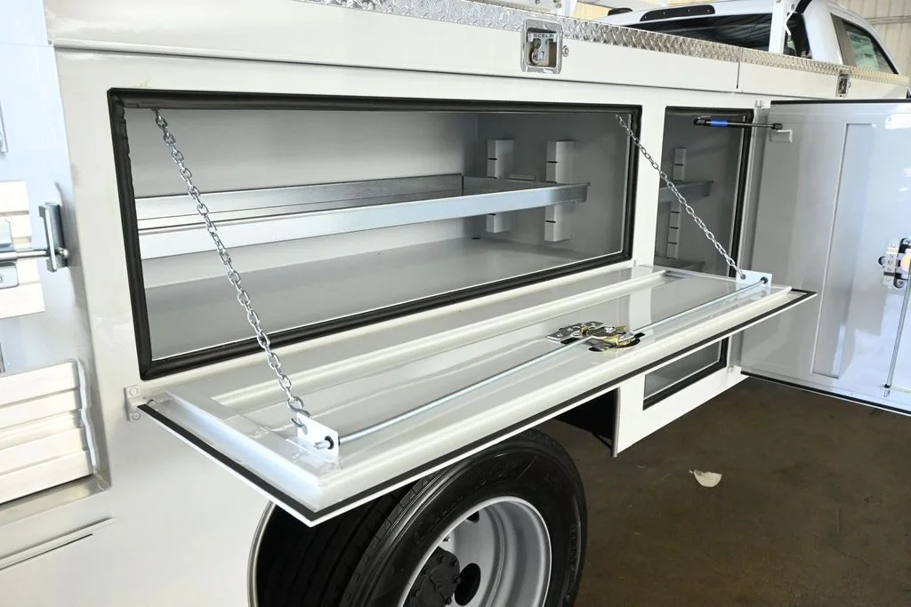 New 2026 Oxford White Ford XL image 32