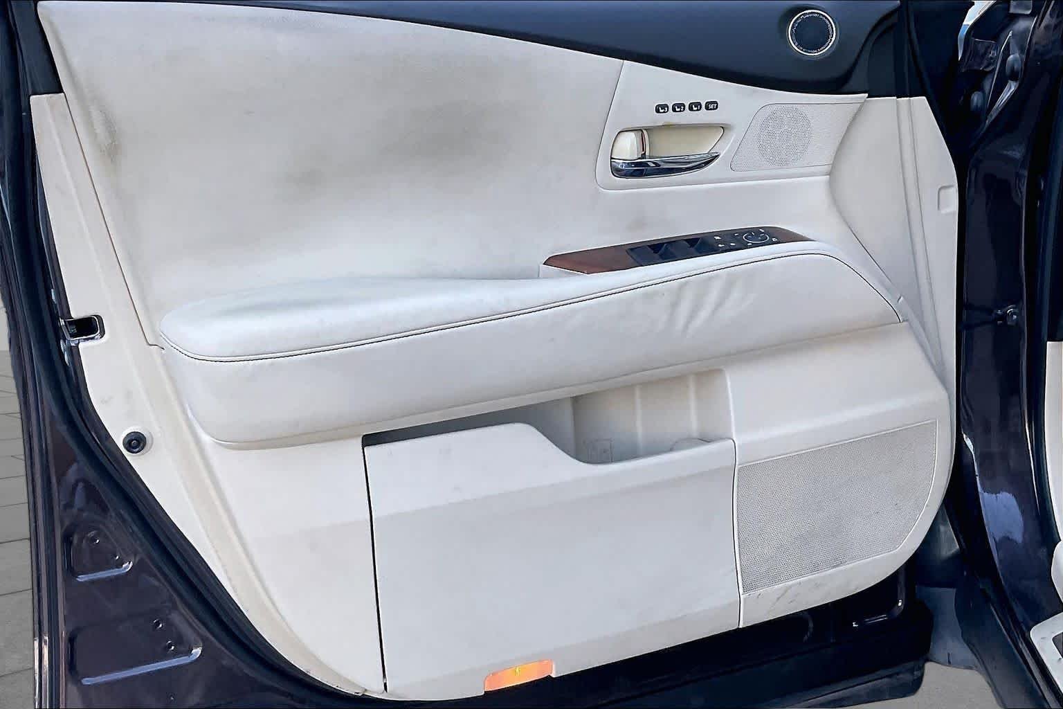Used 2013 Fire Agate Lexus  image 19