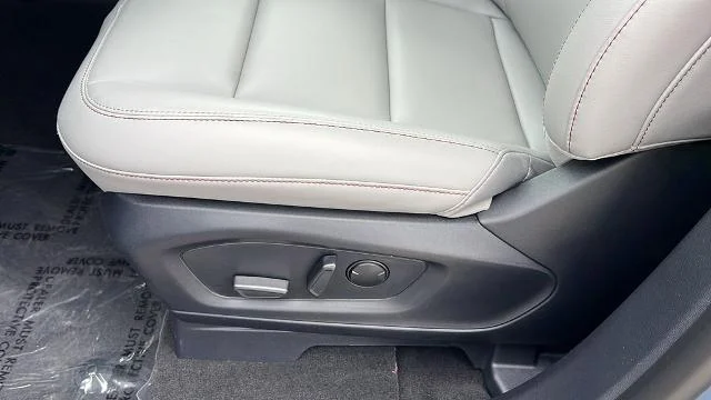 New 2026 Vapor Blue Metallic Ford Active image 39