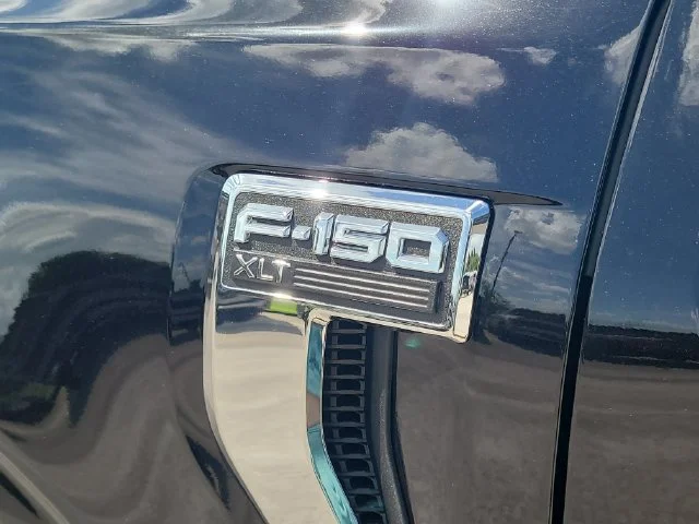 New 2026 Black Metallic Ford XLT image 9