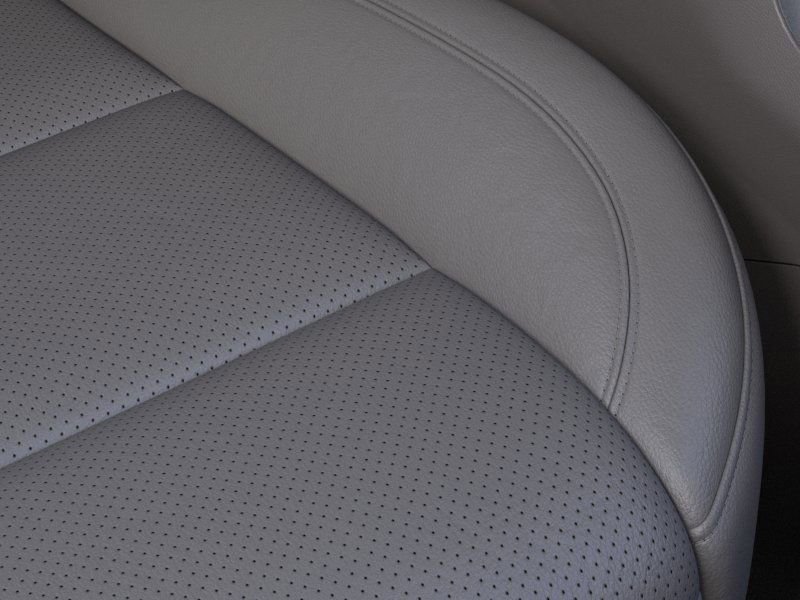 2025 GMC Sierra 3500HD SLT - Photo 21