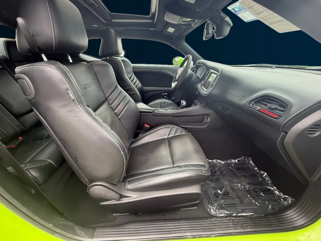 Used 2023 Green Dodge SRT Hellcat Jailbreak image 17