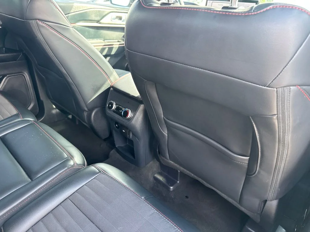 Used 2025 Gray Metallic Ford ST-Line image 41