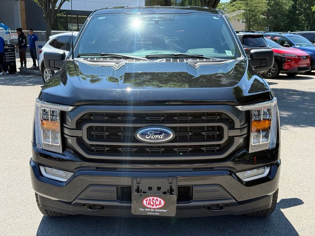 Used 2023 Black Ford XLT image 3