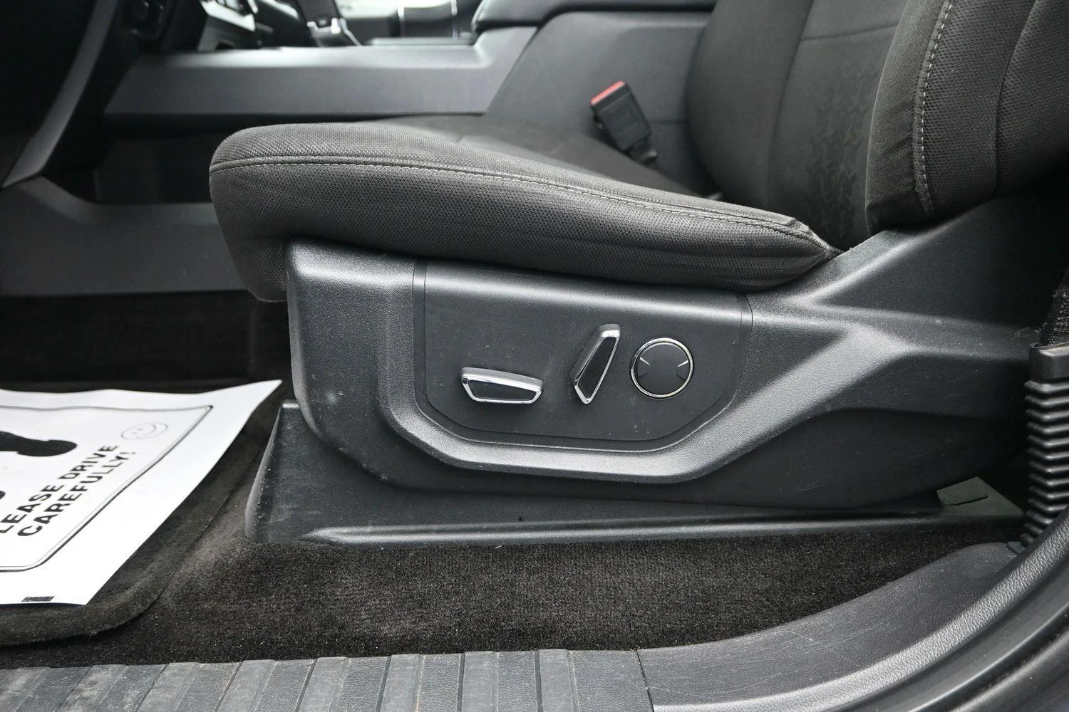 Used 2018 Magnetic Ford XLT image 20