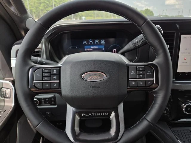 New 2026 Star White Metallic Tri-Coat Ford F-250® Platinum® image 39