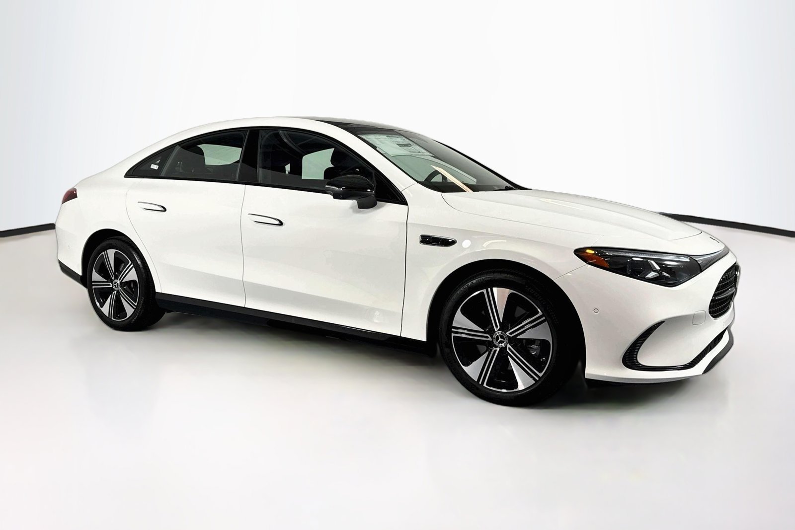 New 2027 Polar White Mercedes-Benz CLA 220 Hybrid image 3