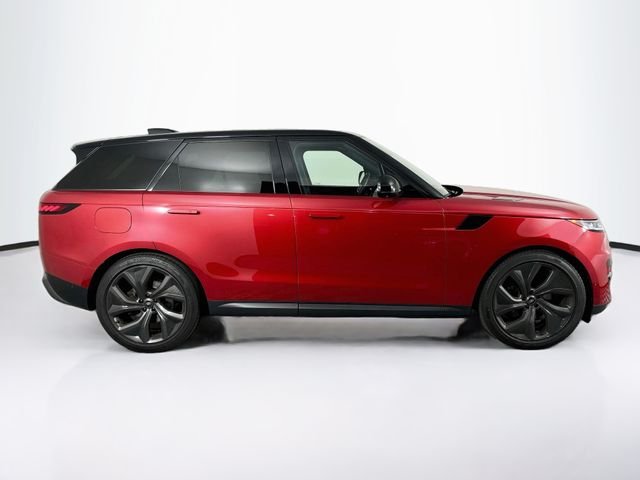 Used 2025 Red Land Rover SE image 4