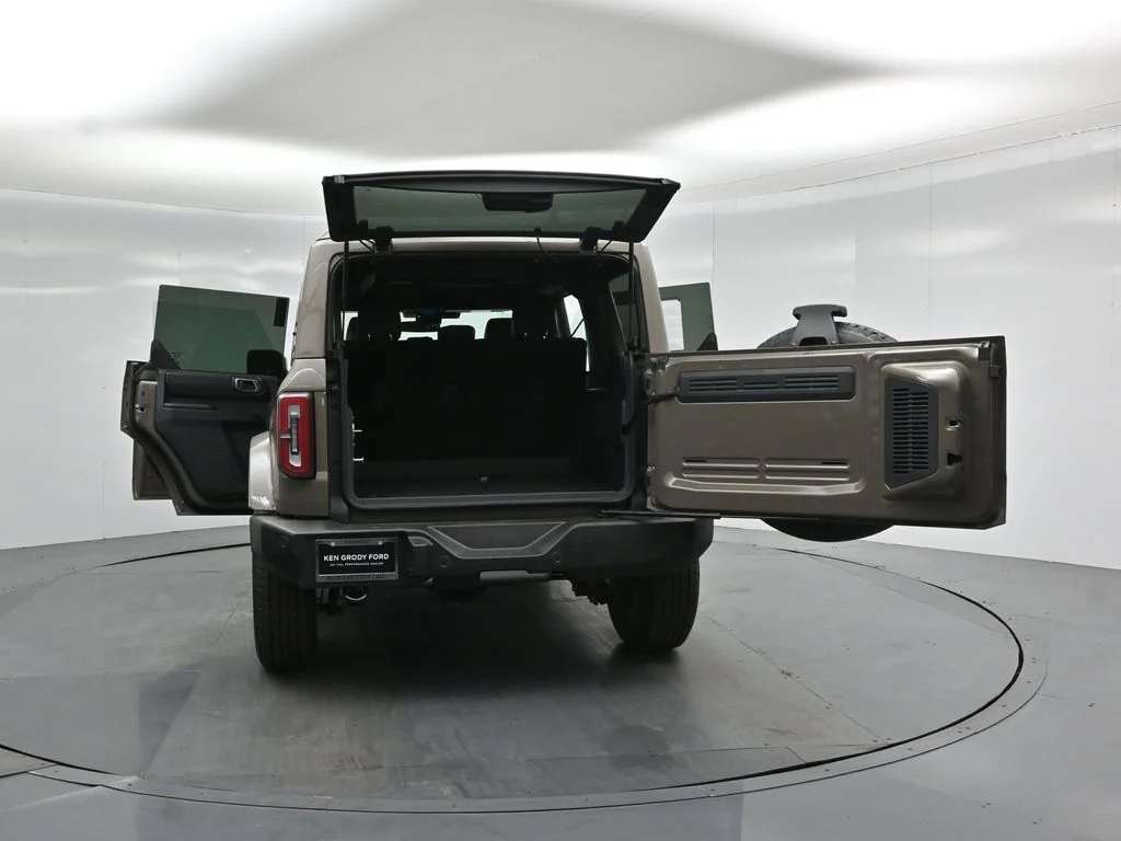 New 2026 Gray Ford Outer Banks image 30
