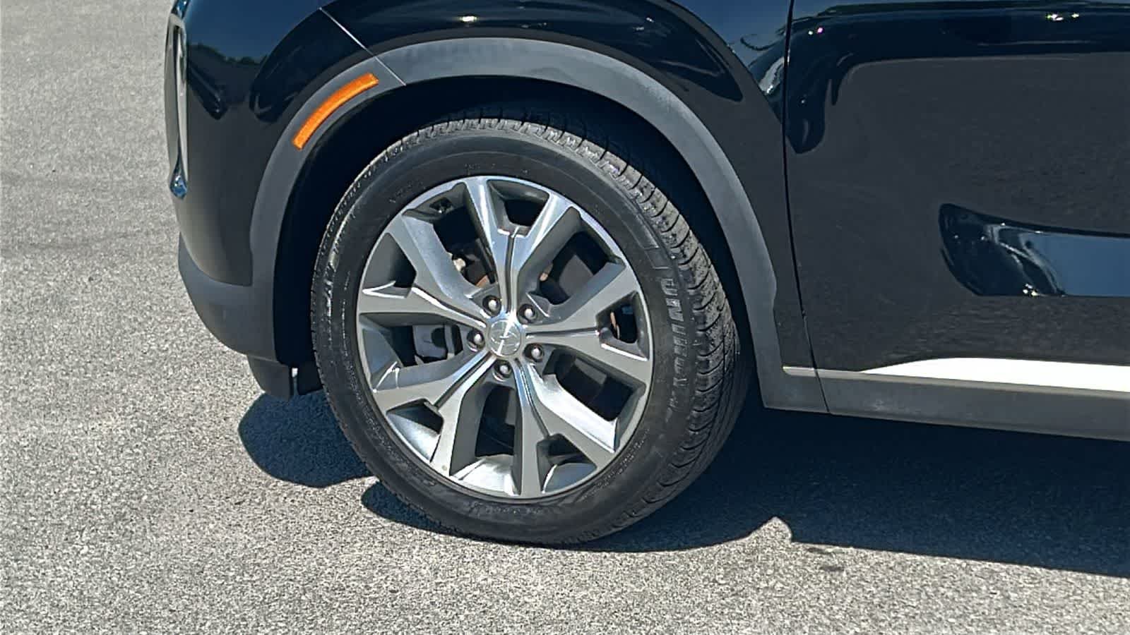 Used 2020 Becketts Black Hyundai SEL image 9
