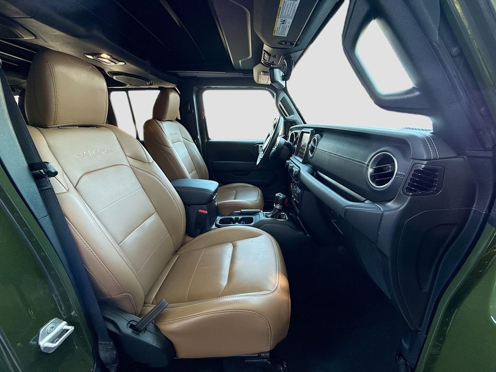 Used 2023 Sarge Green Clearcoat Jeep Sahara image 29