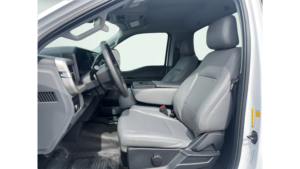 Used 2023 White Ford XL image 9
