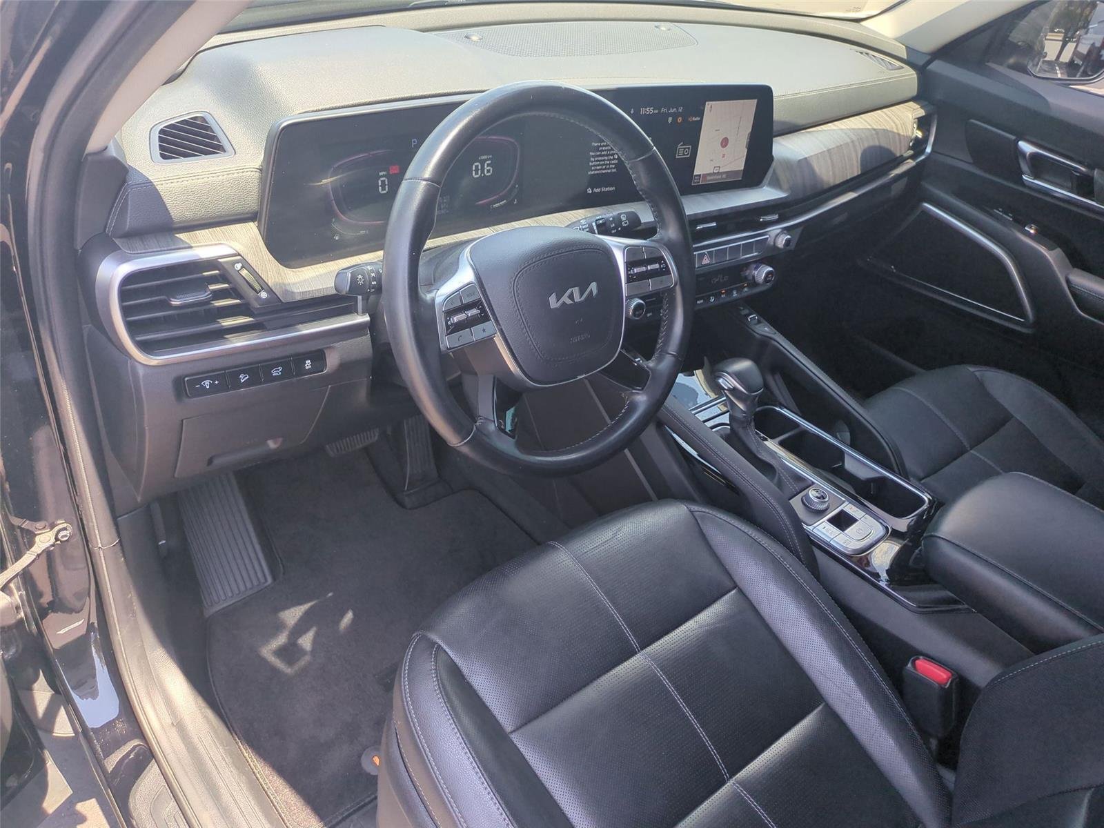 Used 2024 Ebony Black Kia EX image 34