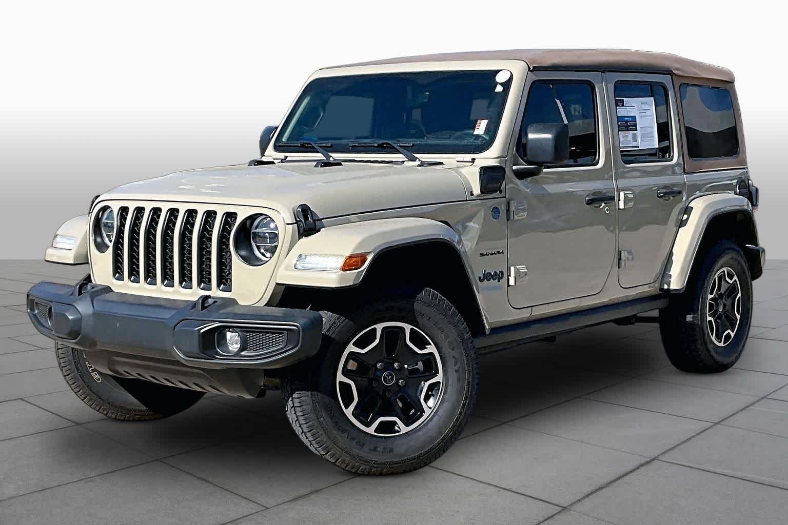 Used 2022 Limited Edition Gobi Clearcoat Jeep Unlimited Sahara image 3
