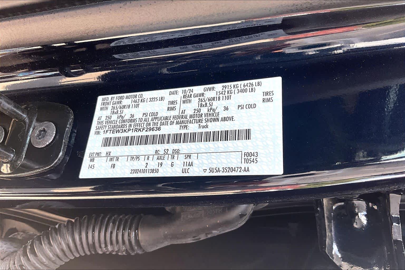 Used 2024 Antimatter Blue Ford XLT image 33