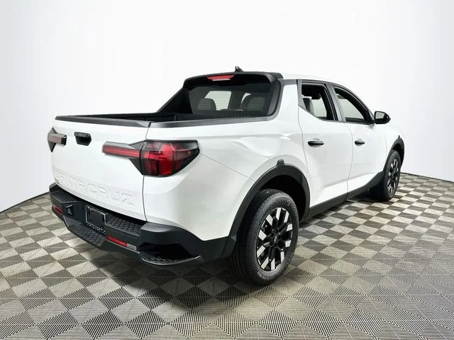 New 2027 White Hyundai SE image 3