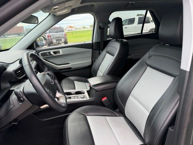 Used 2023 Green Metallic Ford XLT image 17