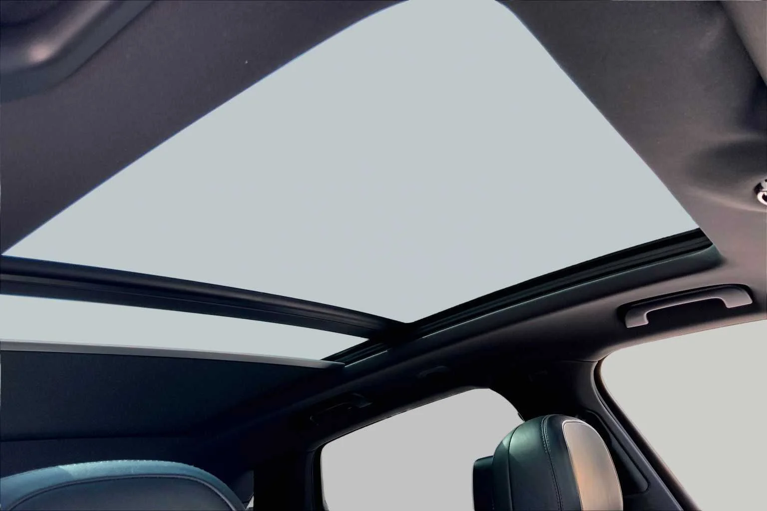 Used 2019 Black Porsche  image 21