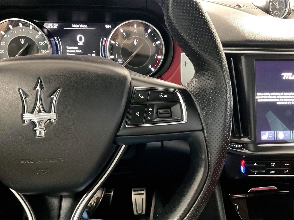 Used 2022 White Maserati Modena image 24