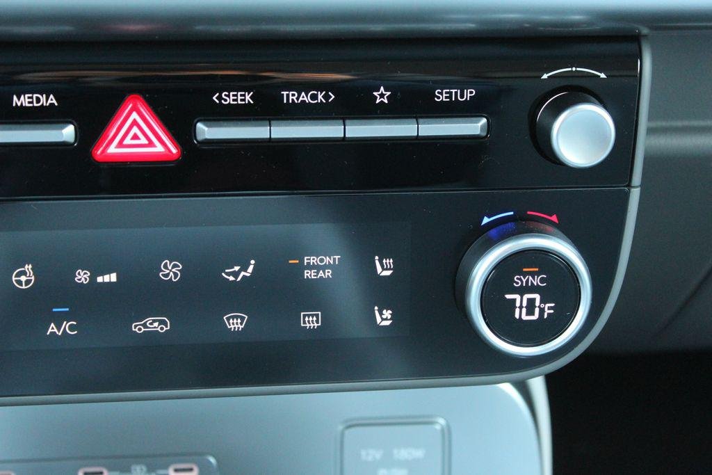 2026 Hyundai IONIQ 9 SEL - Photo 26