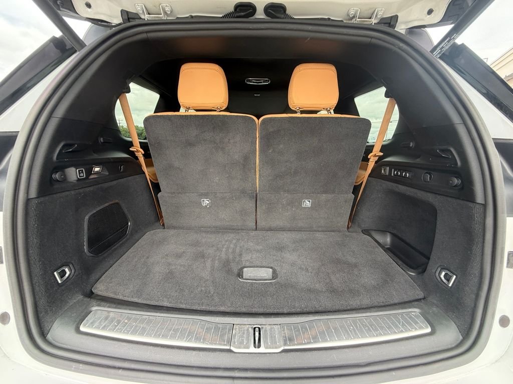 Used 2022 White Jeep Summit image 19