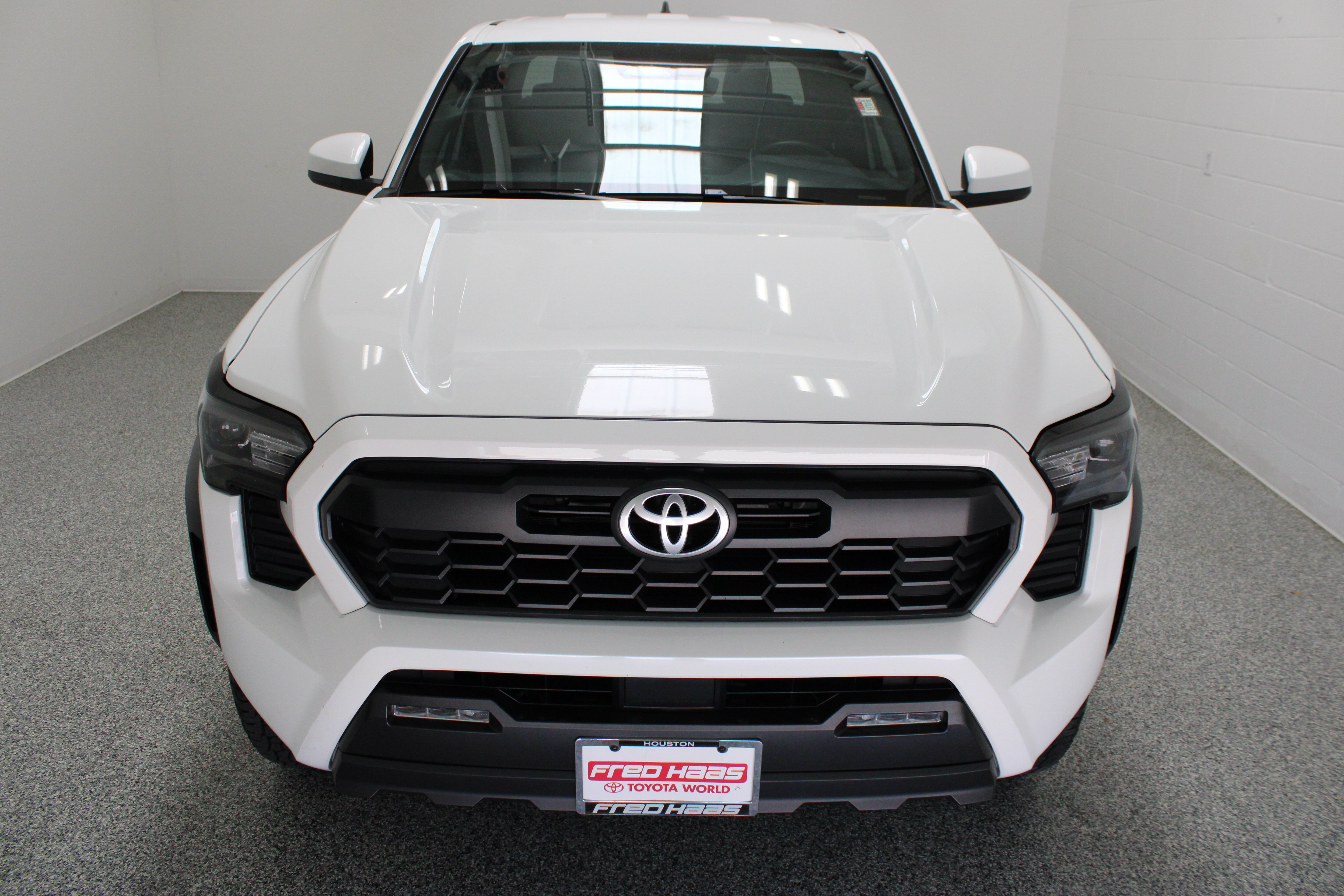 Used 2025 White Toyota TRD Off Road image 3