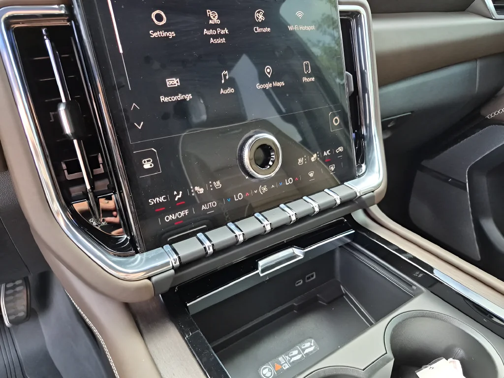 New 2026 GMC Yukon Denali Ultimate, photo 24