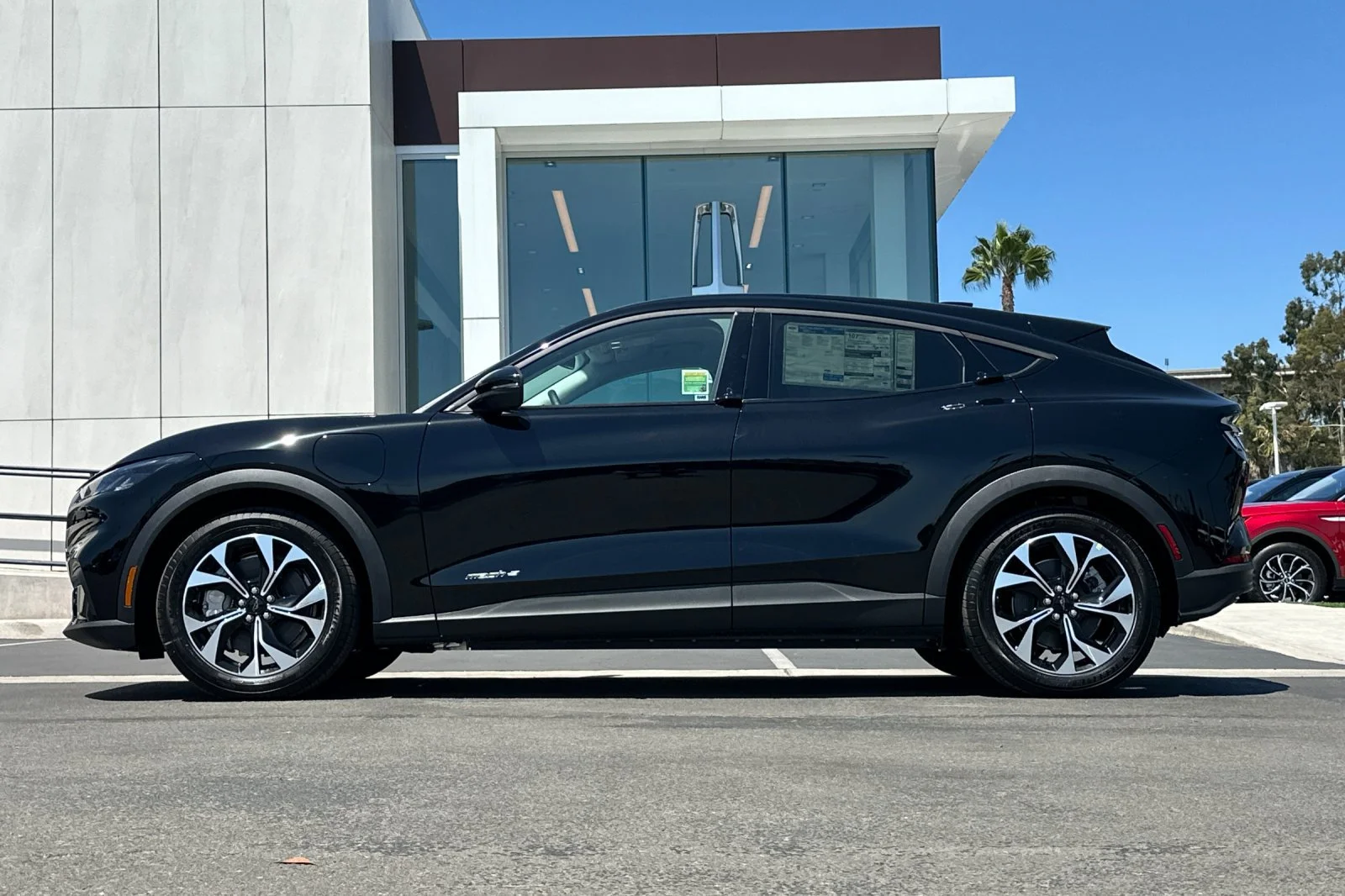 New 2026 Shadow Black Ford Select image 6