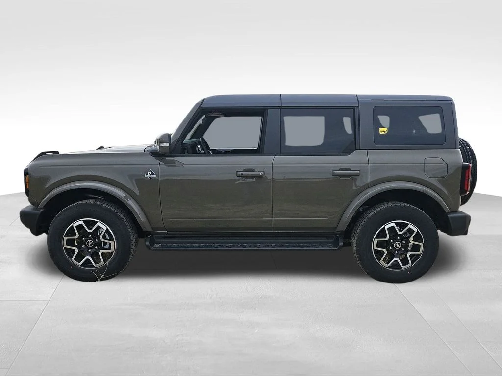 2025 Ford Bronco 4-Door Outer Banks - Photo 16